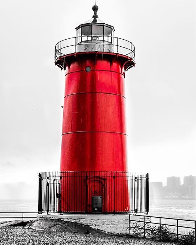 The Little Red Lighthouse